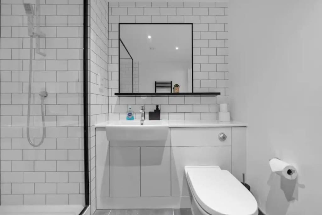 Deluxe 1 Bed In Colindale Wembley With Freewifitv Apartment London Luaran gambar